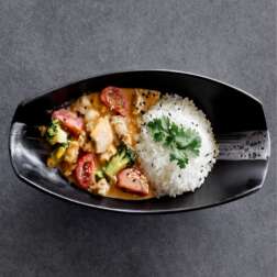 Курка в кокосовому молоці