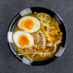 Рамен зі свининою