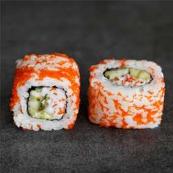 Каліфорнія з крабом в тобікі